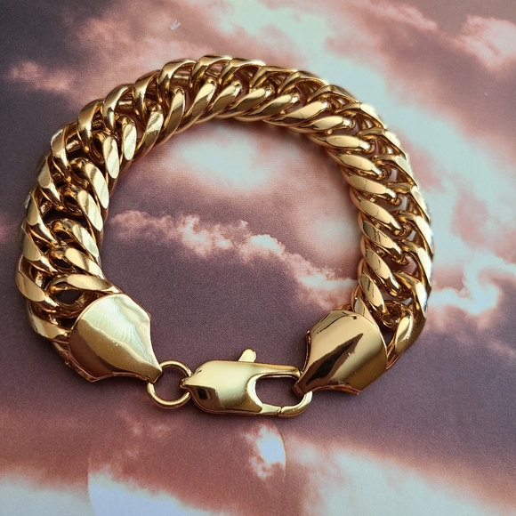 18K Rolled Gold Bracelet - Picture 1 of 8